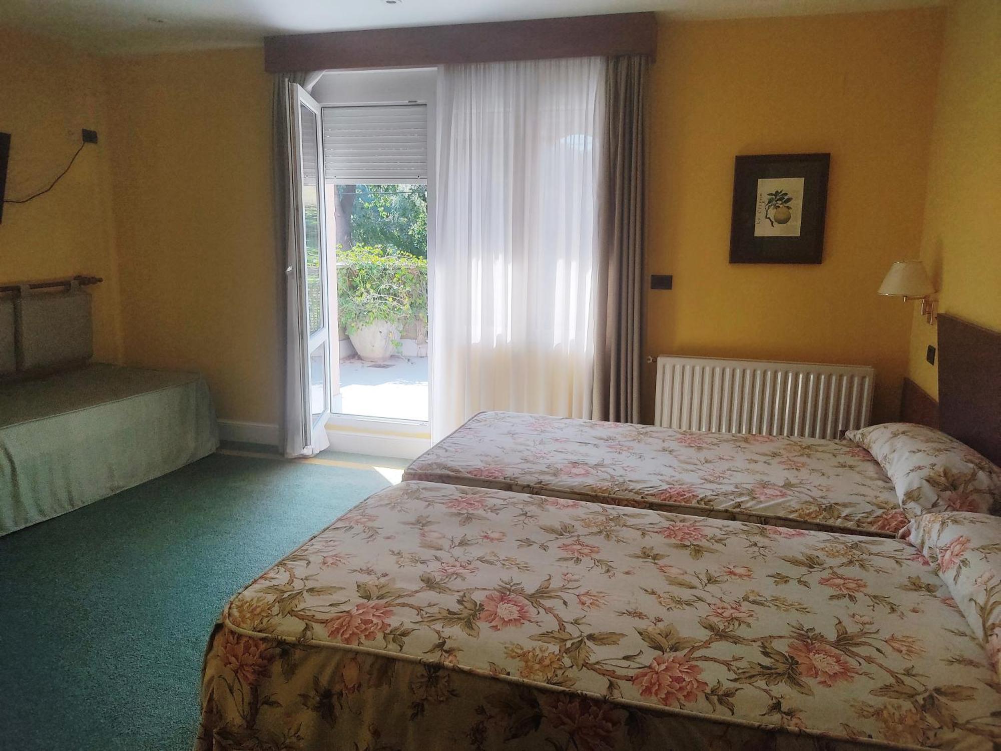 Hotel Suite Miono Castro Urdiales Exterior foto